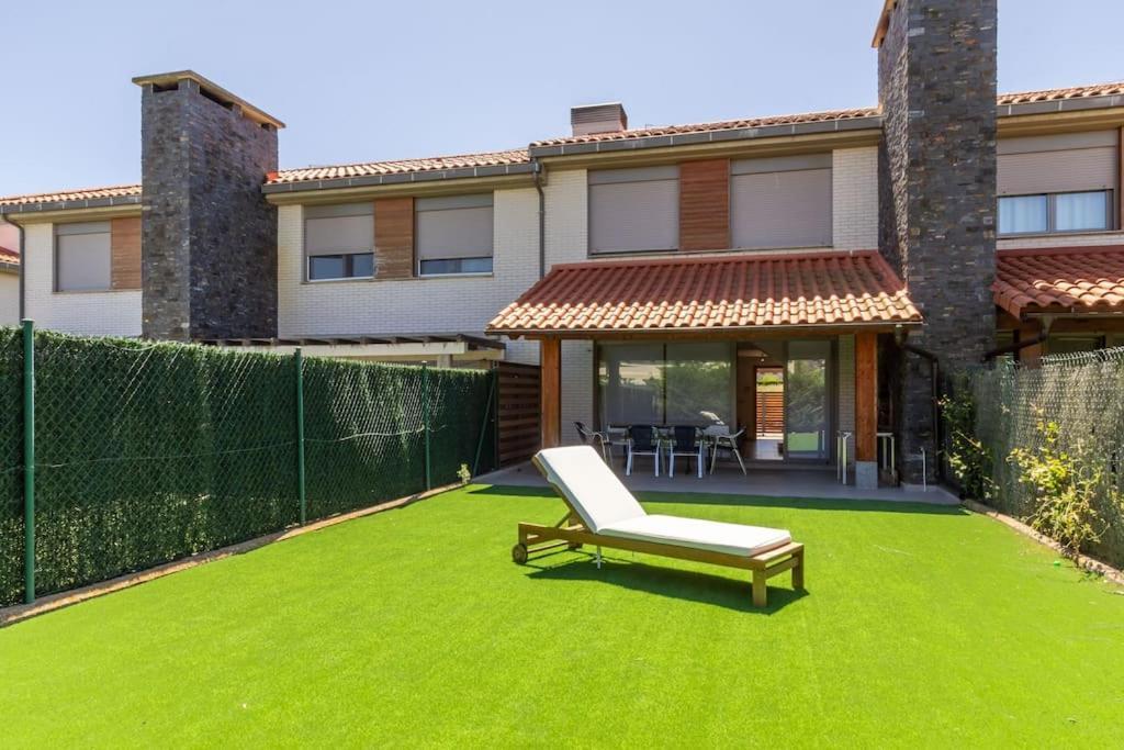 Chalet En Ciruena Con Barbacoa Ngoại thất bức ảnh